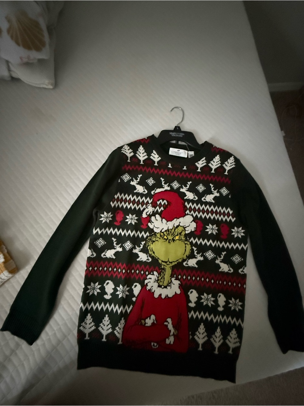 H&M Men’s Black Red Green Grinch Holiday Crewneck Sweater